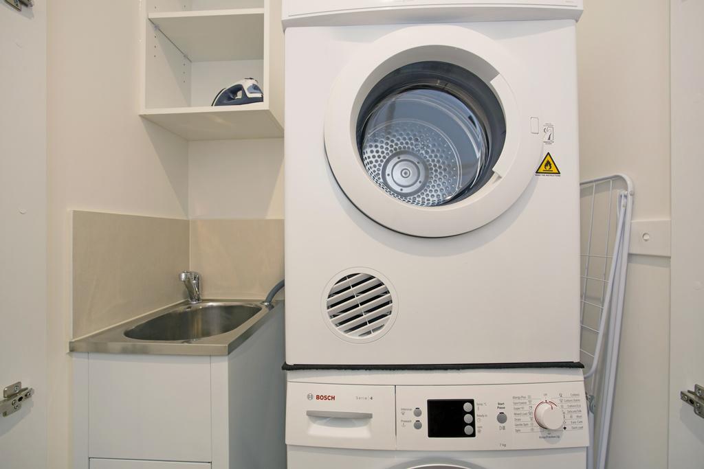 ☆ Heart Of St Kilda ☆ Infinity Pool+Parking+Wifi Apartment Melbourne Ngoại thất bức ảnh